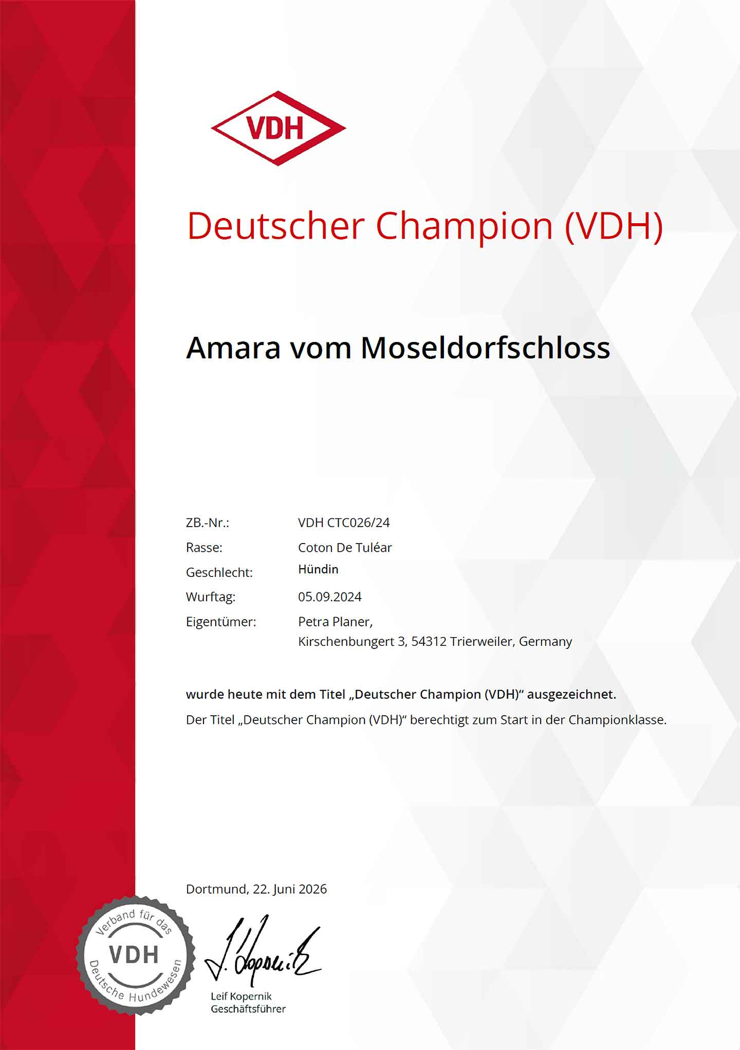 Amara vom Moseldorfschloss